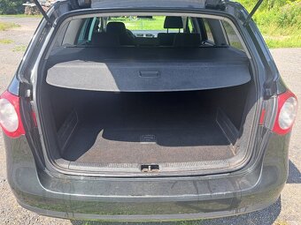 Passat B6 combi,2,0tdi,103kw 16V,nafta - 4