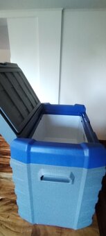 Kompresorová autolednička VEVOR 45 l - 4