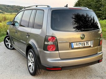 Volkswagen Cross Touran - 2.0TDi 103Kw 140Ps. - 4