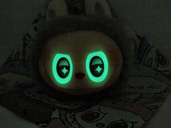 č. 5 - 🤩💡🌞Přívěsek klíčenka hlava LAFUFU styl LABUBU - 4