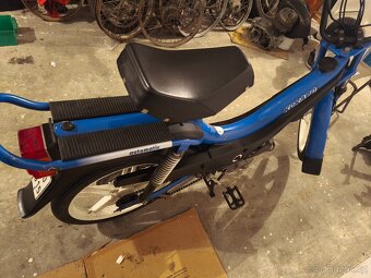 Manet Korado 216 - 4