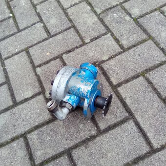 Hydraulické zubové čerpadlo - 4