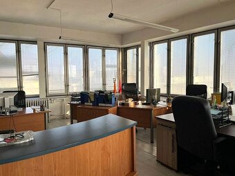 Pronájem kanceláře 57m2 v centru města, ul. Kobližná - 4