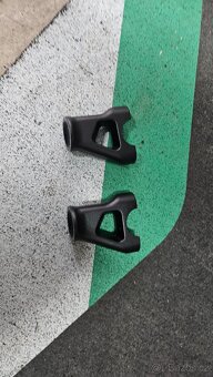 Prodám dily na Aprilia Tuono V4 2021 - 2024 - 4