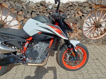 KTM DUKE 890 R - 4