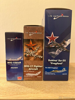 Modely letadel 1:72 Hobby Master - 4