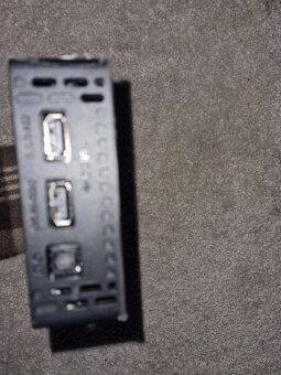 Prodám Samsung One Connect Box BN91 24415E - 4