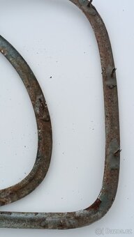 Tatra 600 Tatraplan, lišty zadních oken - 4