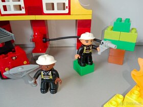 Lego Duplo hasiči - 4