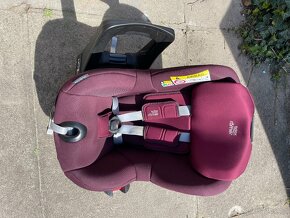 Prodám Britax Römer Dualfix M i-Size Burgundy Red - 4