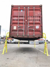 Přídavné nohy na lodní kontejner - překládání kontejneru č.1 - 4