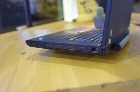Lenovo ThinkPad T520 Core i5 2,5GHz FullHD 15" 95% gamut - 4