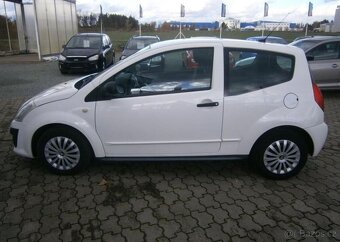 Citroën C2 1.1i serviska,2x kola benzín manuál 44 kw - 4