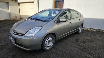 Toyota Prius naj. 63.000km - První majitel - 4