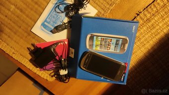 Nokia C7-00 - 4