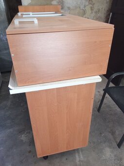 prodám kucyhn , používaná 1/2 roku, 180 cm 50% sleva - 4