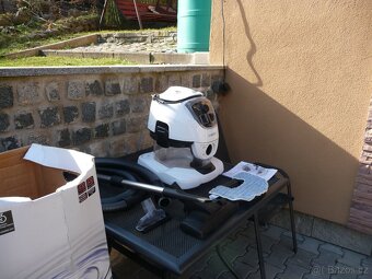 VYSAVAČ - 4