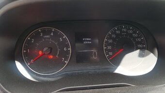 DACIA DUSTER 1.3 96 KW r.v 2022. - 4
