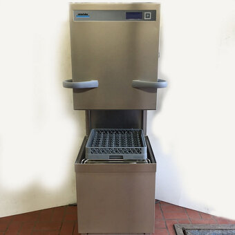 Myčka nádobí Winterhalter PT-M z roku 2015/2016 se změkčovač - 4