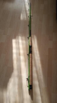 MADCAT prut Heavy Duty 3,0m 200-300g - 4