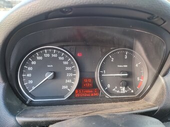 BMW e87, 120D - 4