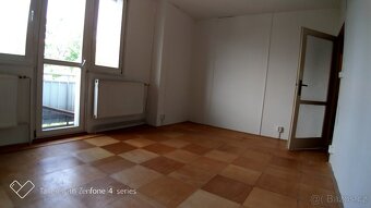 Pronájem bytu 3+kk - 4