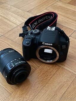 Canon EOS 700D EF-S 18-55mm kit - 4