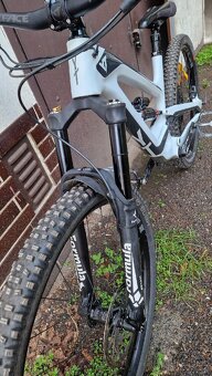 YT Capra CF 29 / 27,5 Mullet 2020 Vel. M - 4