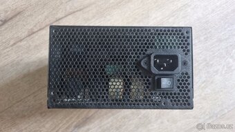 Zalman Acrux ZM1000-ARX – 1000 W, 80 PLUS PLATINUM - 4