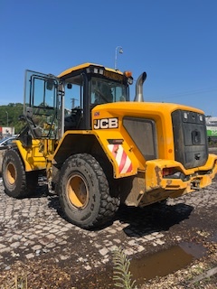 Nakladač JCB 427 - 4