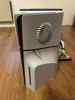 Playstation 5 slim s mechaniku 1TB a pět her - 4