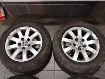 Vw Passat, Caddy, Golf alu + celoroční 205/60/15. - 4