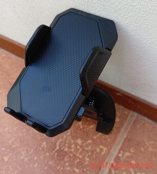 Držák na telefon do auta. - 4