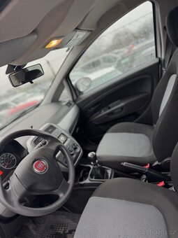Fiat grande punto 1.2, najeto 160 tisíc km - 4