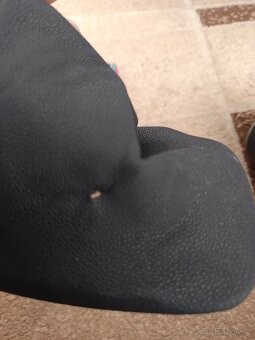 Manžeta řadící páky - 4