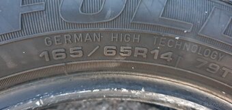 Pneu 165/65 R14 - 4