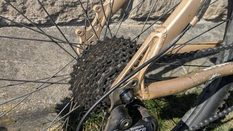 Horské kolo Favorit Python - 4