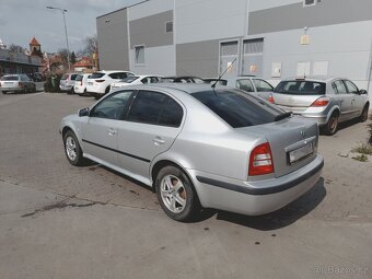 Octavia I 1.6 MPi - 4