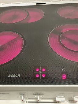 sporák sklokeramický Bosch 60cm, horkovzduch, pyrol. - 4