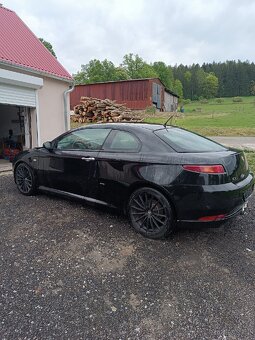 Alfa Romeo GT 1.9 Jtdm 110kw - 4