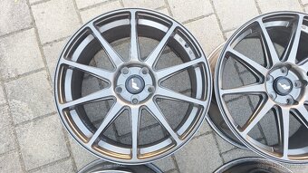 Alu kola BMW 19" 5x120 8,5J ET40 JapanRacing E90 - 4