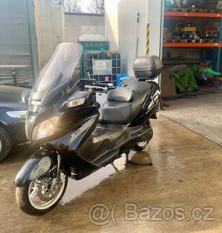 SUZUKI BURGMAN 650 Executive - TOP stav - po servisu - 4
