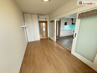 Pronájem bytu 3+kk 70 m2 lodžie garážové stání - 4