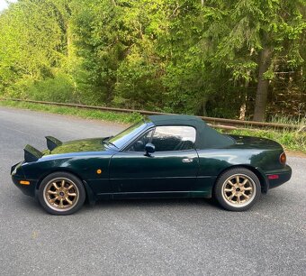 Mazda Eunos Roadster (mx5 miata) - 4