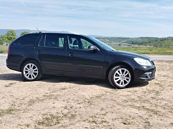 Škoda Octavia 2 paket RS - 4