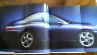 Kniha Porsche Der 911 Die Modelle z roku 1998 typy - 4