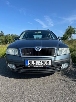 Škoda Octavia 2 1.6 FSI (85kw) combi - 4