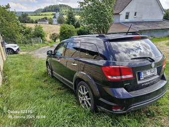 Prodám Fiat Freemont 2.0, 125 kW, automat - 4