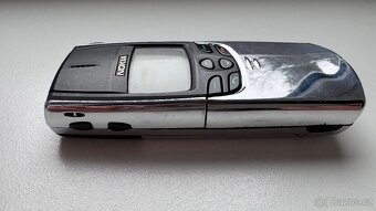 Nokia 8810 - 4