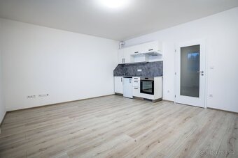 Pronájem bytu 1+kk (novostavba), Kladno - Rozdělov - 4